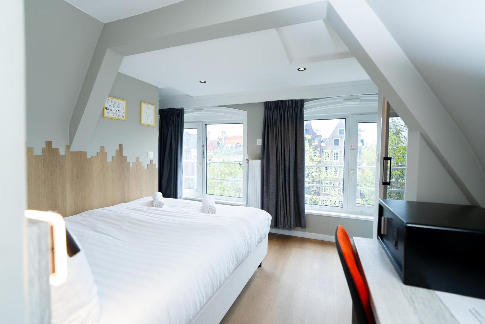 Crown Hotel Amsterdam Exterior photo