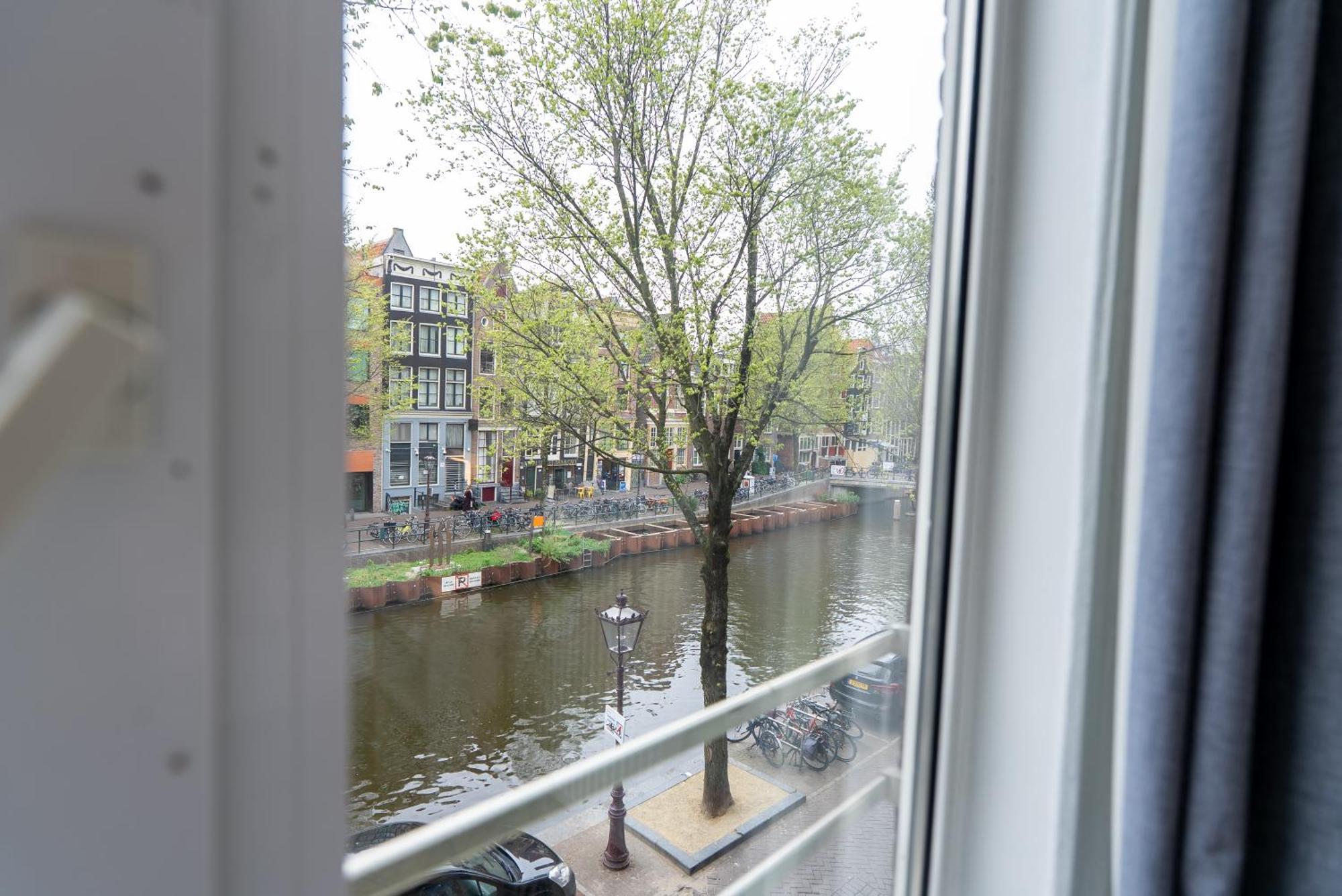 Crown Hotel Amsterdam Exterior photo